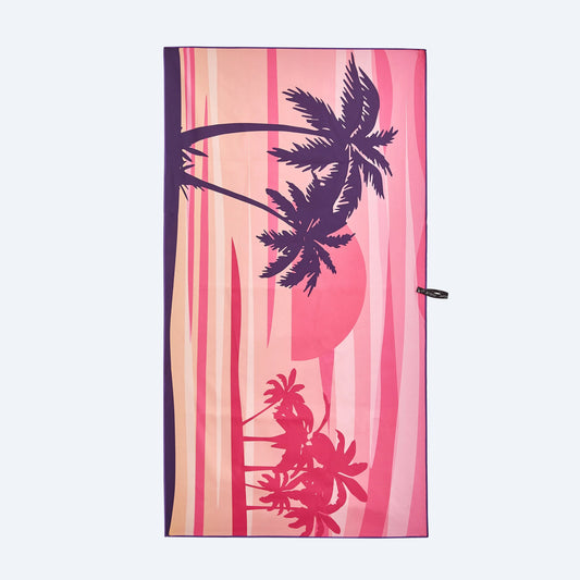 Mindil Beach Towel & Pouch Newlyfe