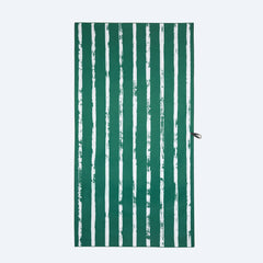Turquoise Bay XL Beach Towel & Pouch Newlyfe
