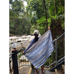 Bruny Beach Towel & Pouch Newlyfe