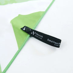 Greens Beach XL Beach Towel & Pouch Newlyfe