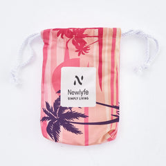 Mindil Beach Towel & Pouch Newlyfe