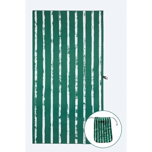 Turquoise Bay XL Beach Towel & Pouch Newlyfe