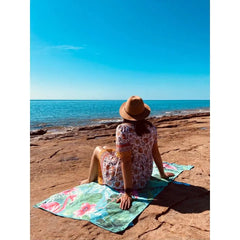 NEWLYFE SAND FREE MICROFIBER BEACH TOWEL