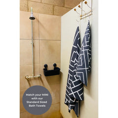 QUICK DRY AND COMPACT BATH TOWEL FOR TRAVEL
