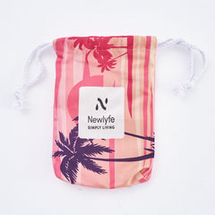 Mindil Beach Towel & Pouch